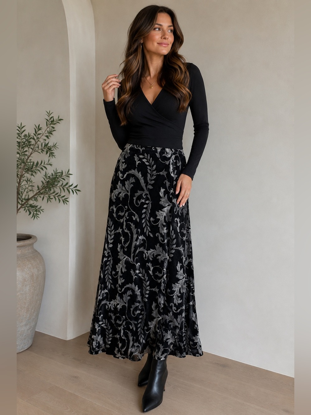 Karen Kane Burnout Velvet Silk Floral Maxi Skirt Black Silver Vintage Size M